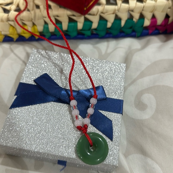 Hand made Light green Jade safety buckle pendant - Picture 5 of 8